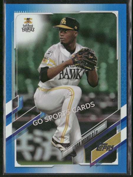 2021 Topps NPB Nippon Professional Baseball Blue Foil /50 Livan Moinelo #81
