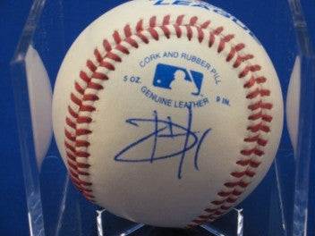Delwyn Young signed Baseball Auto